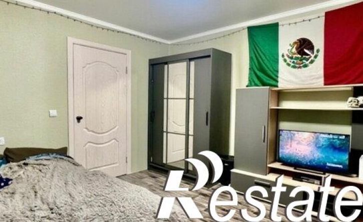 4-комн квартира улица Лизы Чайкиной, 53 к1,  д. 53 к1