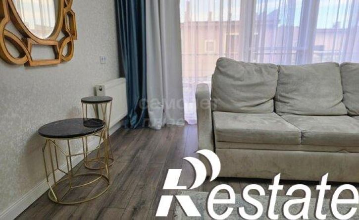 2-комн квартира улица Адмирала Крюйса, 28А,  д. 28А