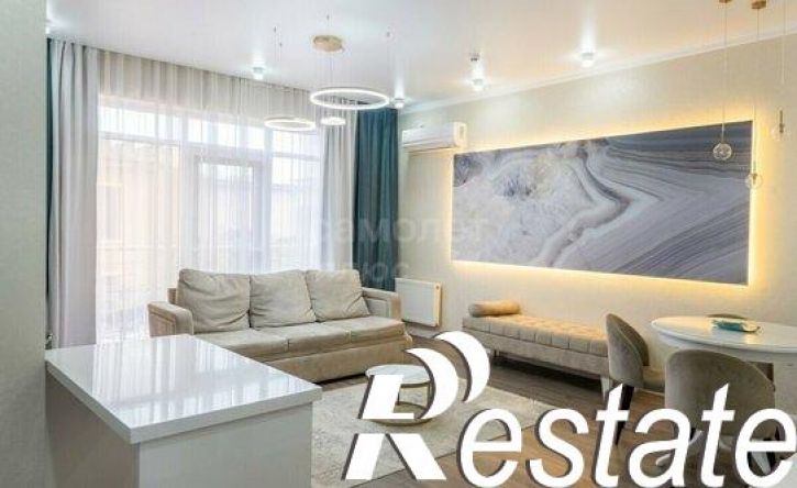 2-комн квартира улица Адмирала Крюйса, 28А,  д. 28А