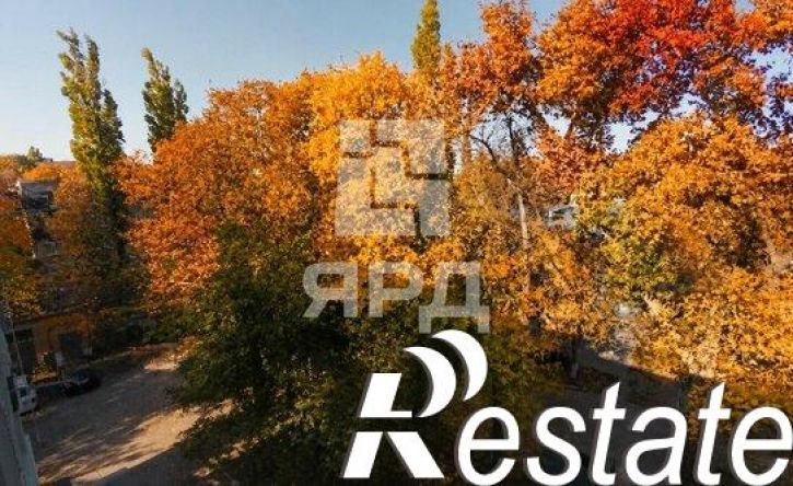 2-комн квартира улица Розы Люксембург, 240,  д. 240