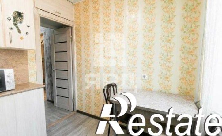 2-комн квартира улица Розы Люксембург, 240,  д. 240