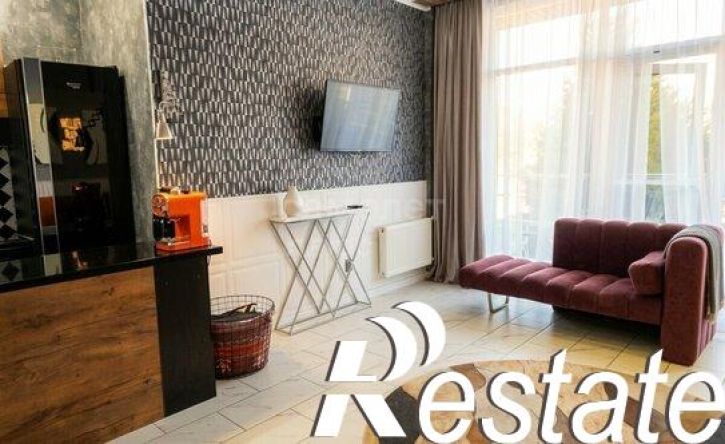 2-комн квартира улица Адмирала Крюйса, 28А,  д. 28А