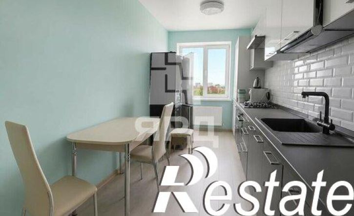 2-комн квартира улица Нестерова, 25,  д. 25